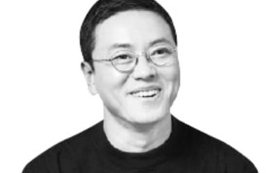 "사람 모이는 광장 같은 리조트…회원 아니라도 즐길 곳 많아요"