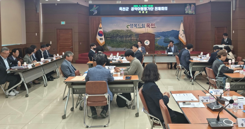 황규철 옥천군수, 공약사업장 찾아 임기 2년차 시작