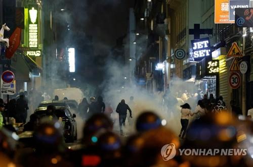 숫자로 본 프랑스 인종차별…국회의원 6%만 소수민족 출신