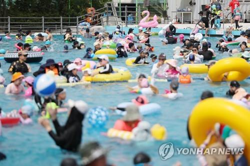 지난달 '천둥·번개친 날' 역대 1위…기온은 역대 4위