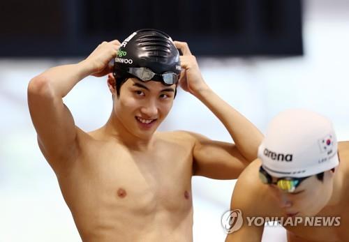 황선우, 박태환 이후 12년만의 세계수영선수권 '금빛 역영' 도전