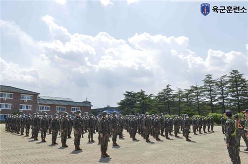 [김귀근의병영터치] "군대 갈 사람 없소?"…주요국들 '軍구인난' 아우성