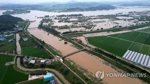 전북 '478㎜ 물 폭탄' 피해 속출…농경지 침수 1만㏊ 육박