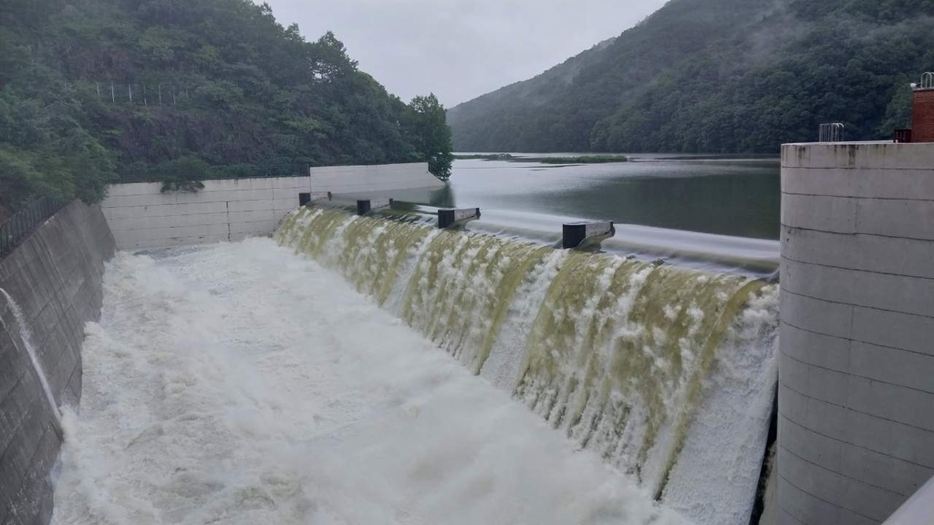 광주 식수원 동복댐 저수율 100% 넘어…방류량 비상대응