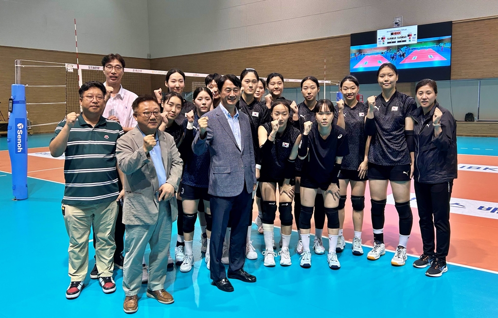 한국배구연맹, 19세 이하 세계대회 준비하는 대표팀에 격려금