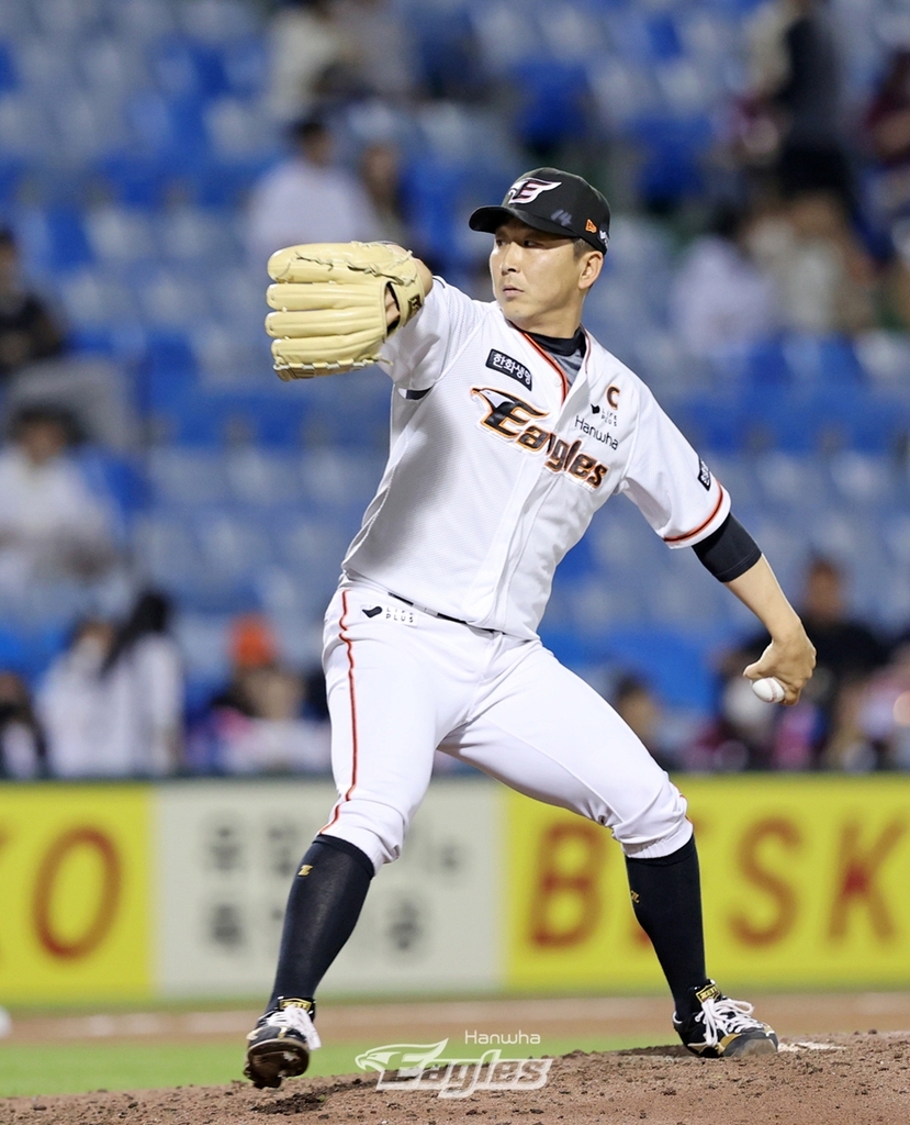 양현종 KBO 최다 선발승·정우람 1천경기 등판 기록 눈앞