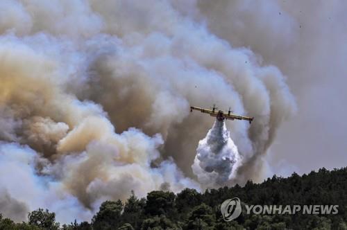 폭염에 3대륙 펄펄 끓는다…"질식사할 수 없다" 파업 움직임까지