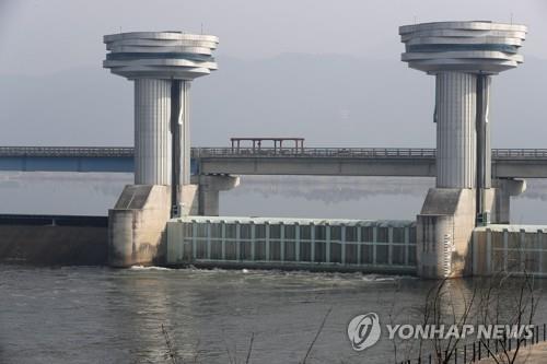 수자원공사, 환경단체 낙동강 보 안전성 우려에 "안전 문제없어"