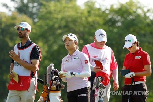 이미향-이정은, LPGA 2인1조 대회 둘쨋날 공동10위