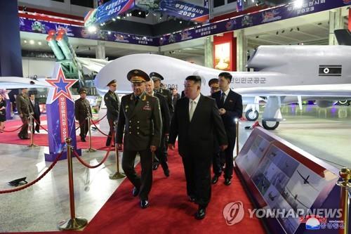 군, 북한판 글로벌호크 등장에 "분석중…무기개발동향 추적해와"
