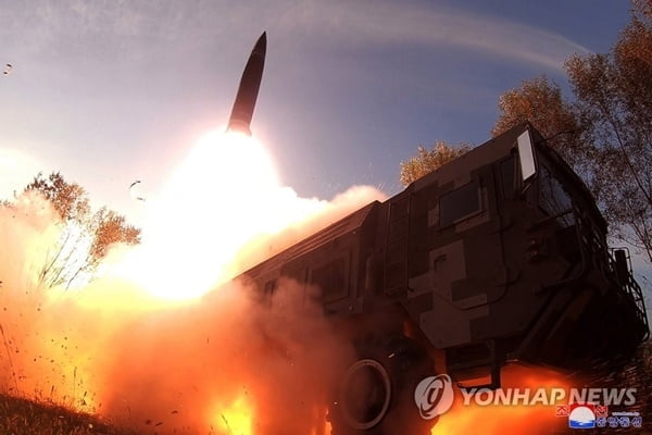 북한, 동해상으로 탄도미사일 발사