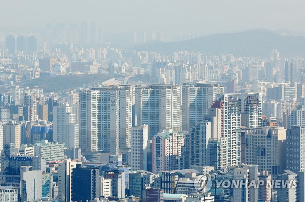 더 커지는 세수 펑크…종부세수도 2조원 이상 줄어들 듯