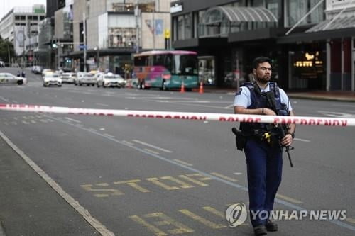 女월드컵 개막전 임박 뉴질랜드 총격…3명 사망