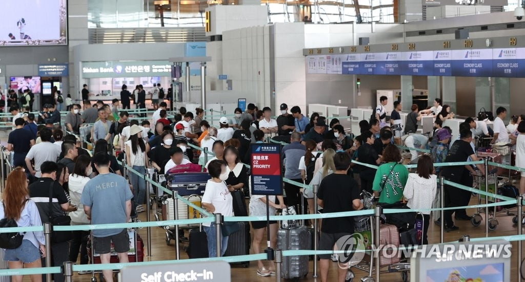 중국 항공노선 회복률, 가장 느리다