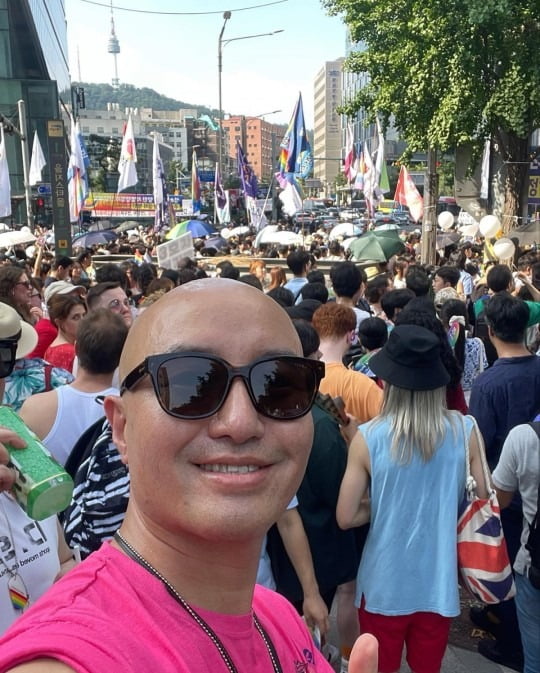 홍석천 "한국은 아직인가"…퀴어축제→살해 위협에 쓸쓸한 고백[TEN이슈]