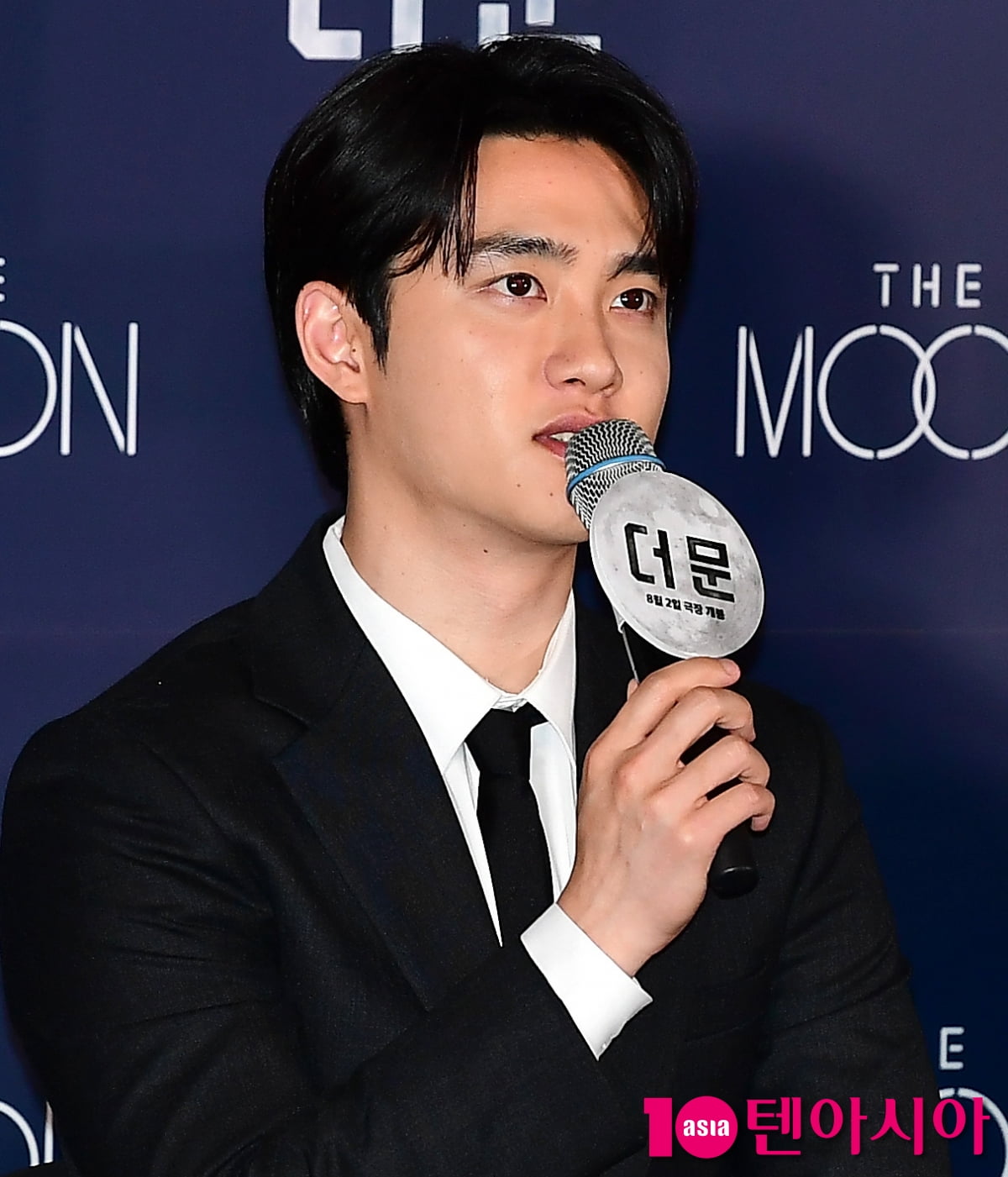 [TEN포토] 도경수 "실제와 똑같은 우주복 몰입하는데 도움을 줬다"