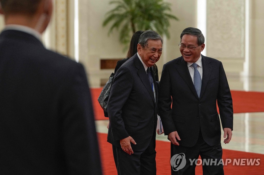 中 총리·외교수장 나서 '고노담화' 당사자 예우한 까닭은