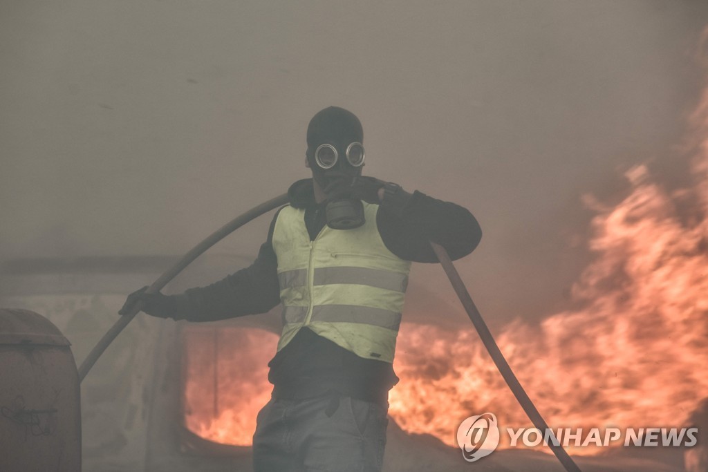 '데스밸리 53도' 폭염에 들끓는 북반구…그리스는 산불 고통