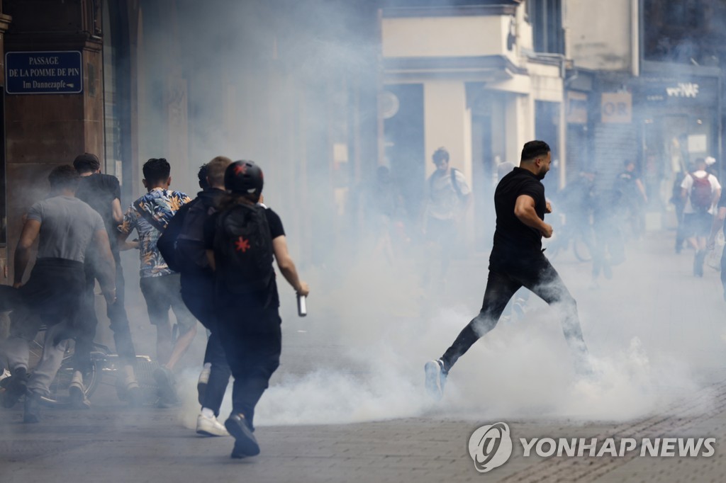 佛경찰, 작년에도 운전자 13명 사살…"대부분 흑인·아랍계"