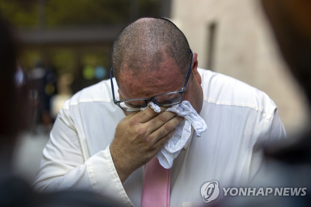 美텍사스 월마트서 23명 살해한 '백인우월주의 총격범'에 종신형