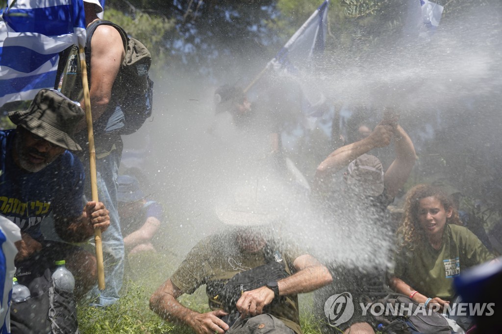 이스라엘 '사법부 무력화' 첫 법안 가결…야당 등 반발(종합2보)