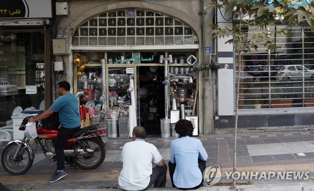 이란, 러시아와 곧 전력망 연결키로…"잉여전력 상호 수출"