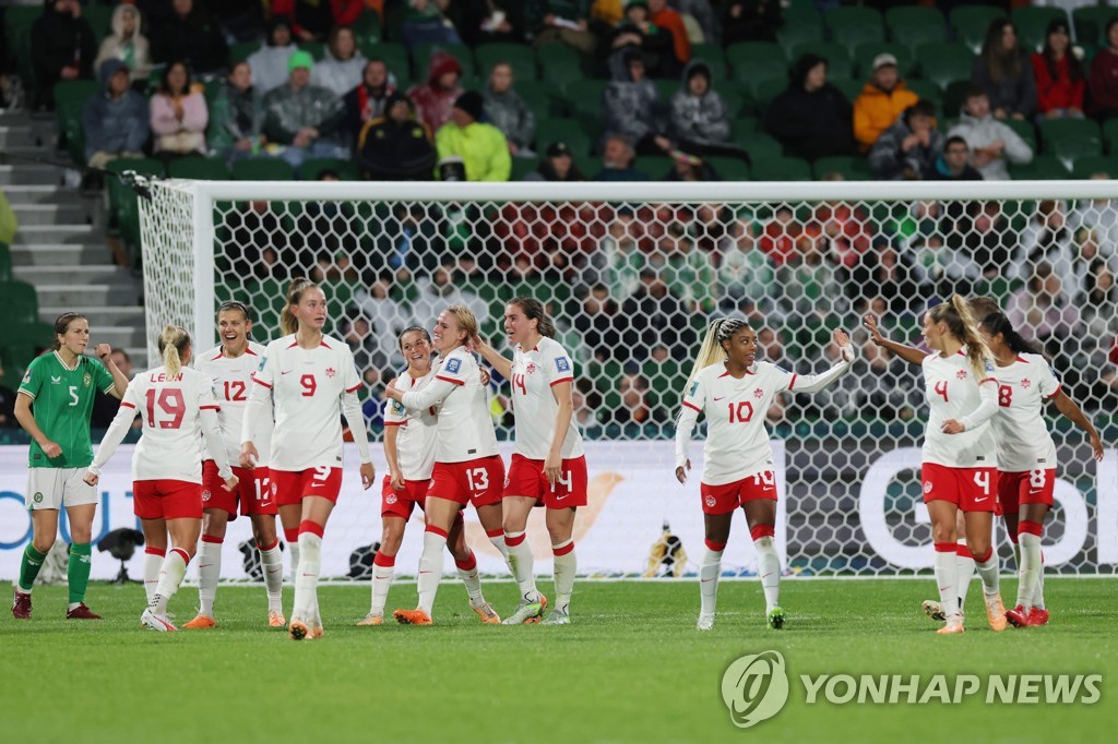 [여자월드컵] '2연승' 일본·스페인, 16강 확정…캐나다는 역전승(종합2보)