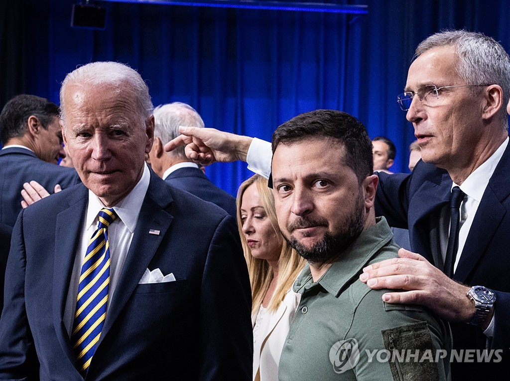 '영토 확장' 나토, 서방 결속 강화…동상이몽 여전, 균열 숙제로