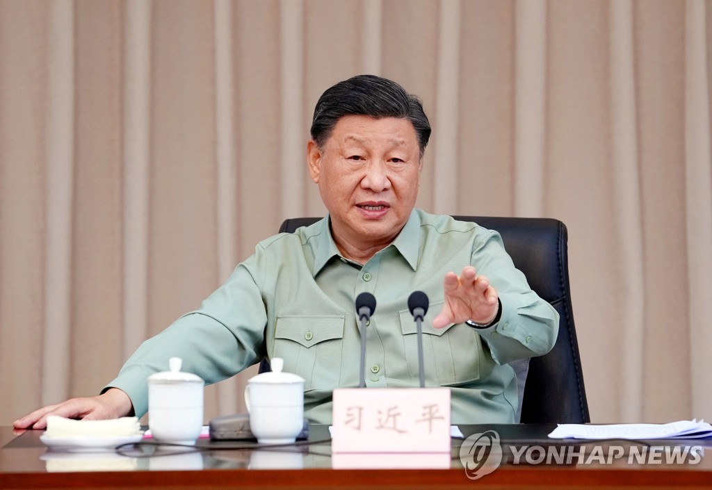 시진핑, 중국군 간부 소집해 공산당에 대한 "절대적 충성" 강조