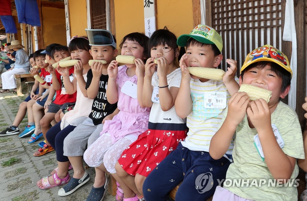 "더위야 반갑다" 강원 구석구석 여름 축제 관광객 유혹