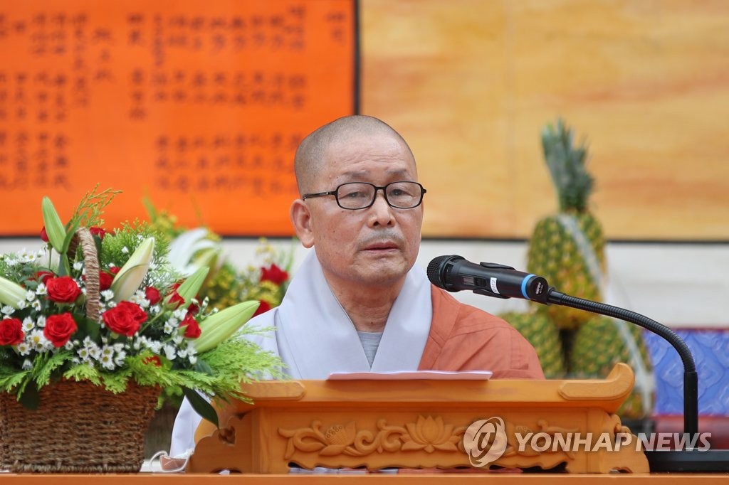 "수행자 아닌 사람은 없다…오일장 할머니가 더 자비심 많아"