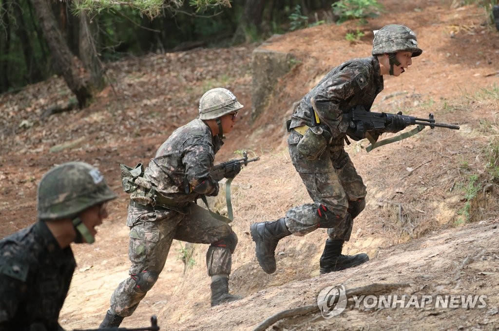 "경례 안해?" 미군기지서 병사 뺨때린 대령 결국 처벌될 듯