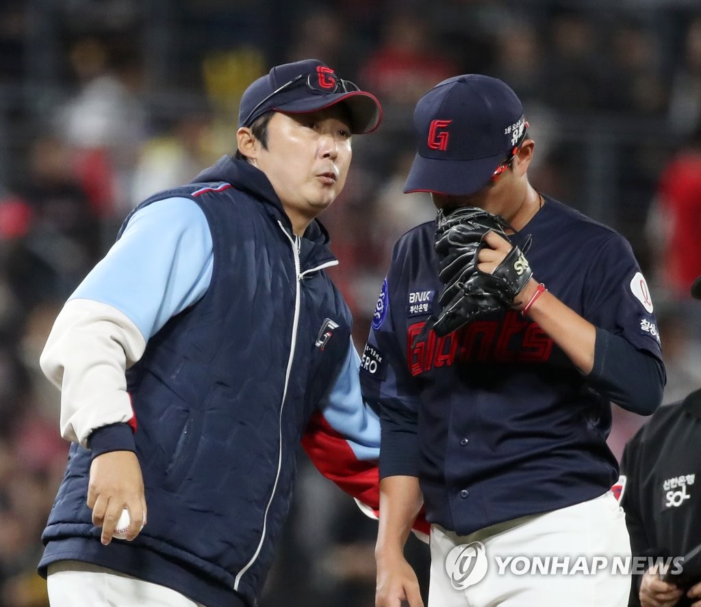 갑작스러운 2군행…배영수 코치 "누구보다 열심히 하고 있어"