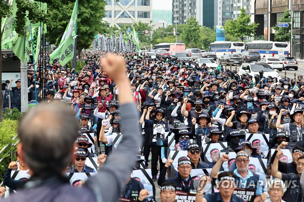 14년 묶어둔 '레미콘 증차' 여부 8월말 잠정 결론