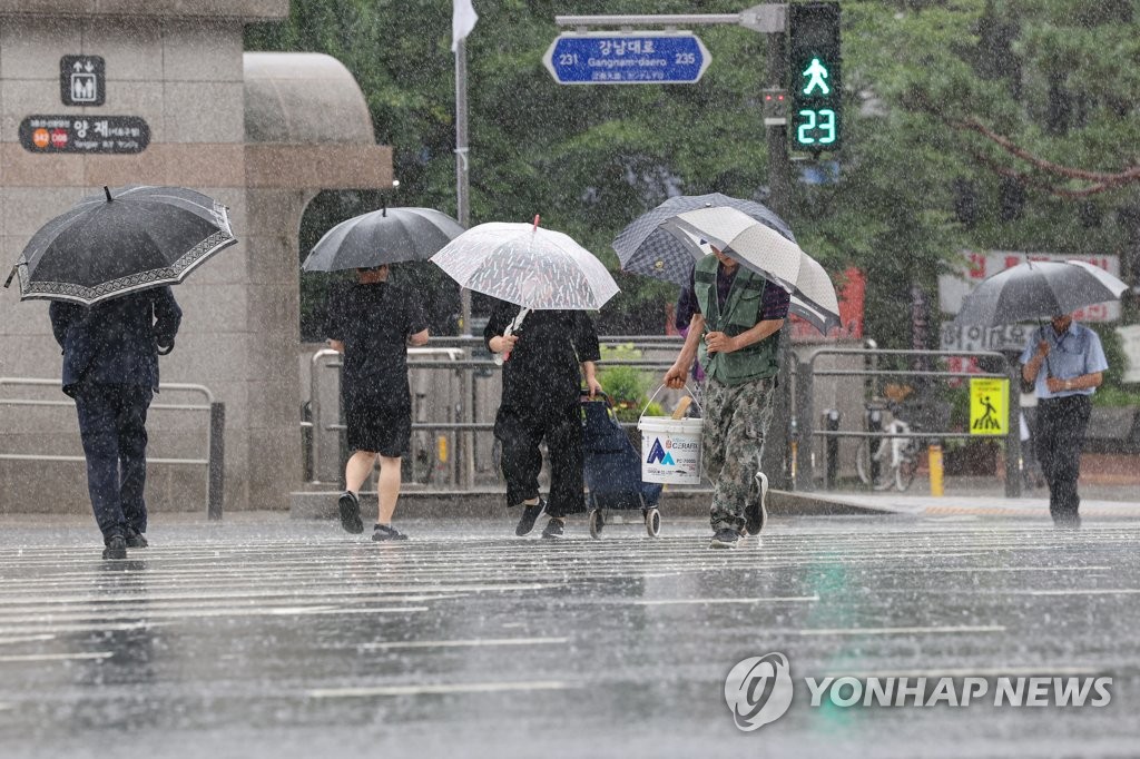 부산에 호우주의보 발효