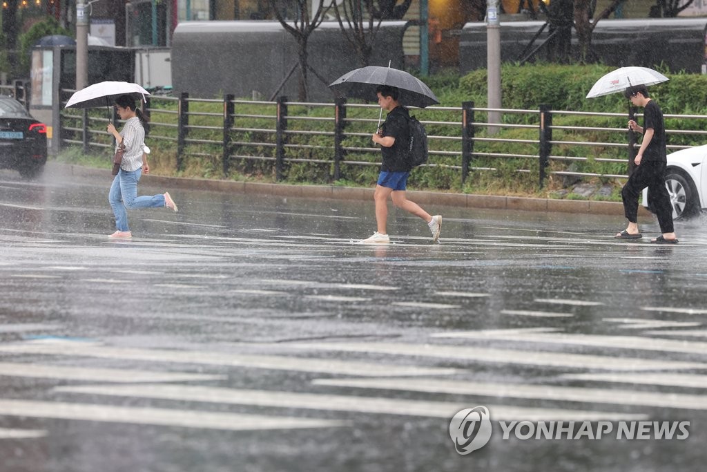 전북 임실·무주에 호우주의보…전주 등 12곳 호우주의보 유지