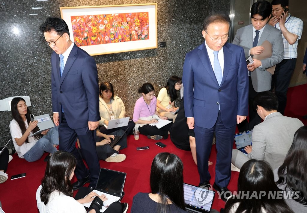 野, 14일 양평고속道 질의 등 운영위 요구…與 "정쟁유발 목적"