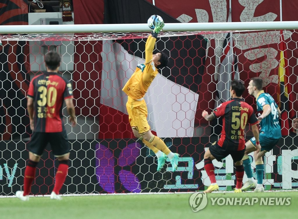 K리그1 전북, 제주 2-0 완파하고 4위로…꼴찌 수원은 7경기 무승(종합2보)