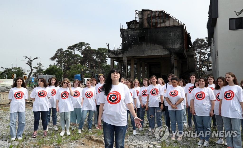 포격 공포 속 울린 평화의 선율…강릉 찾은 우크라이나 합창단