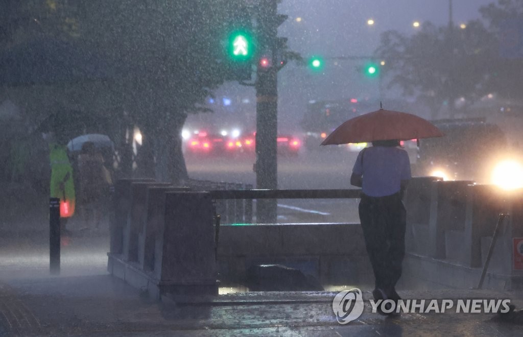 "기후변화로 우리나라 집중호우·태풍 강도 더 강해진다"