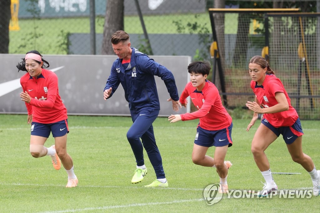 '가상 콜롬비아' 아이티전 중원에 지소현-이금민-조소현 3각편대