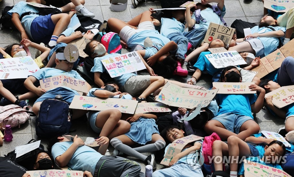 작년 이어 올해도 폭우 참사…"막연하던 기후위기 피부로"