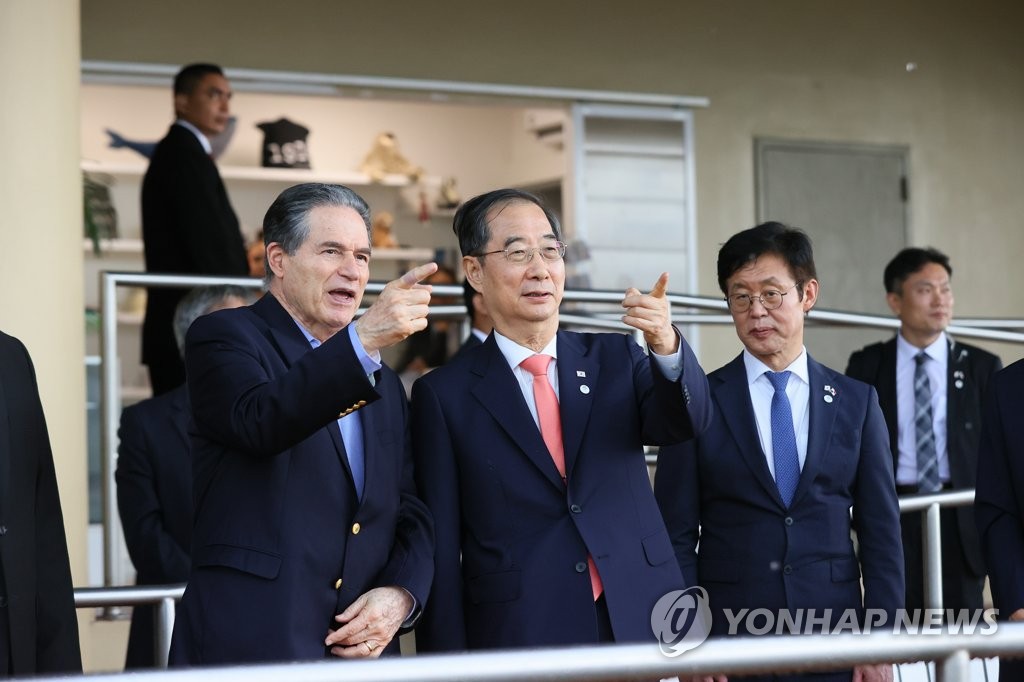 한총리, 중미 2개국 순방 귀국…엑스포 지지요청·개발협력 강조