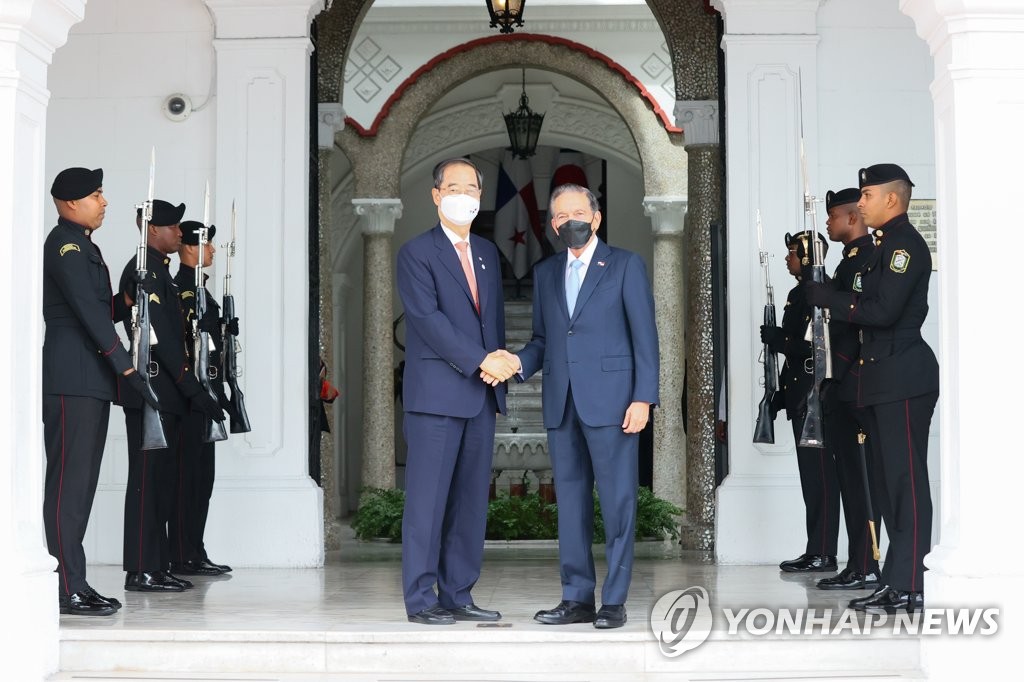 한총리, 중미 2개국 순방 귀국…엑스포 지지요청·개발협력 강조