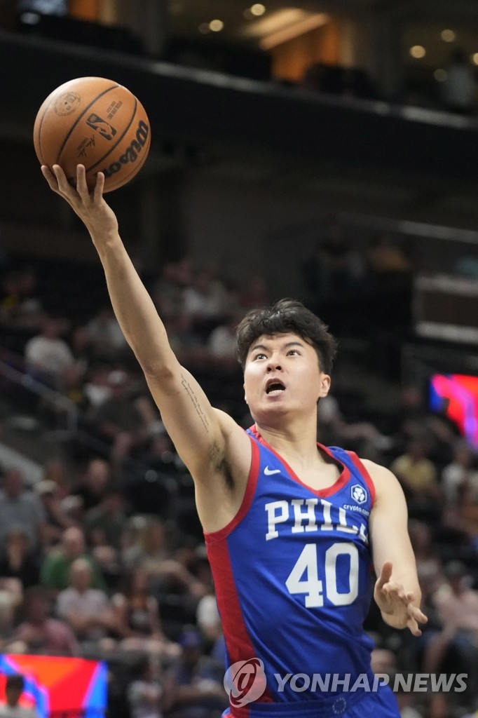 이현중, 호주프로농구 일라와라로…NBA 도전은 계속(종합)