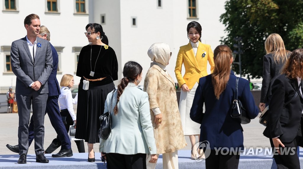 與, 尹 '이권 카르텔' 발언 옹호…"상식적이고 올바른 지적"