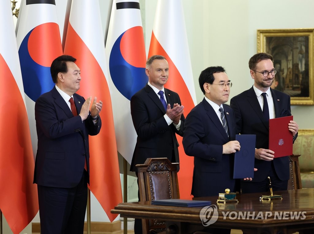 폴란드에 인프라 전담 인력 파견…"우크라 재건 3각 체계 완성"(종합)