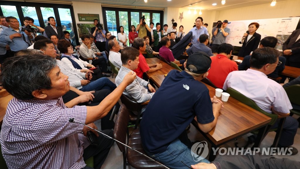 국힘, 양평고속道 '원안 종점' 방문…"주민의견, 국토부에 전달"(종합)