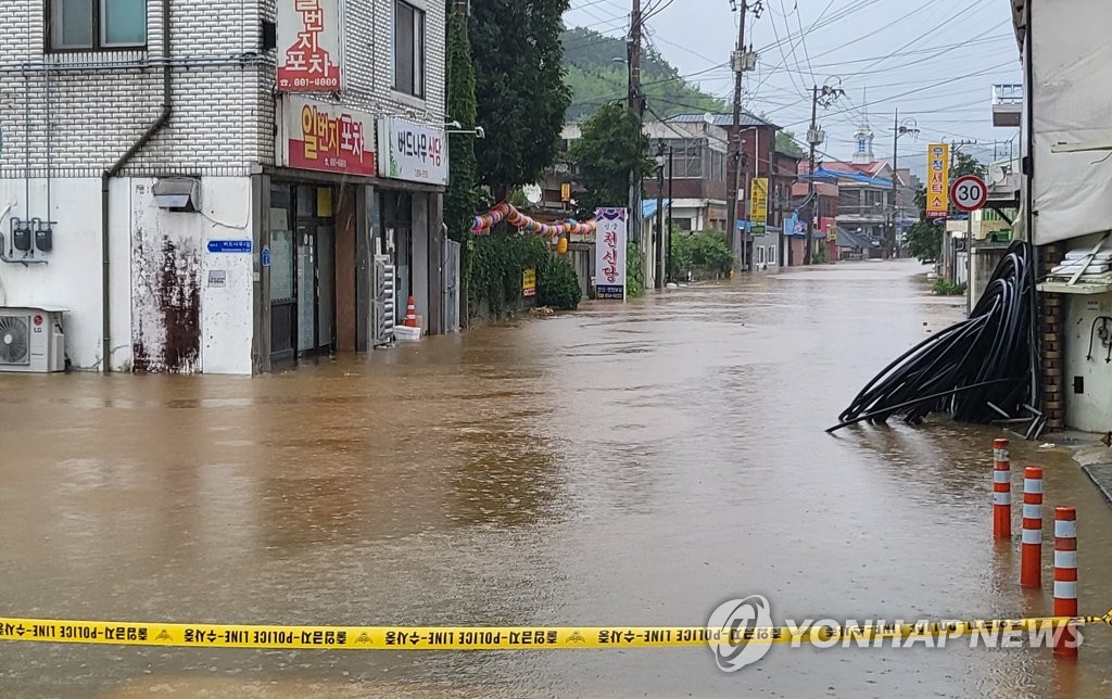 사흘간 퍼부은 500㎜ 폭우에 물바다 된 백제고도 공주·부여
