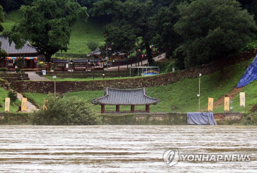 충청-전북-경북북부내륙에 모레까지 최대 300㎜ 이상 더 내린다